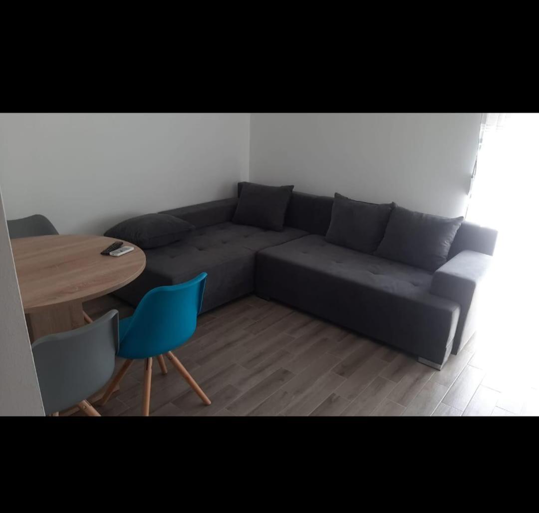 Apartmani Mabele Pag Town Zewnętrze zdjęcie